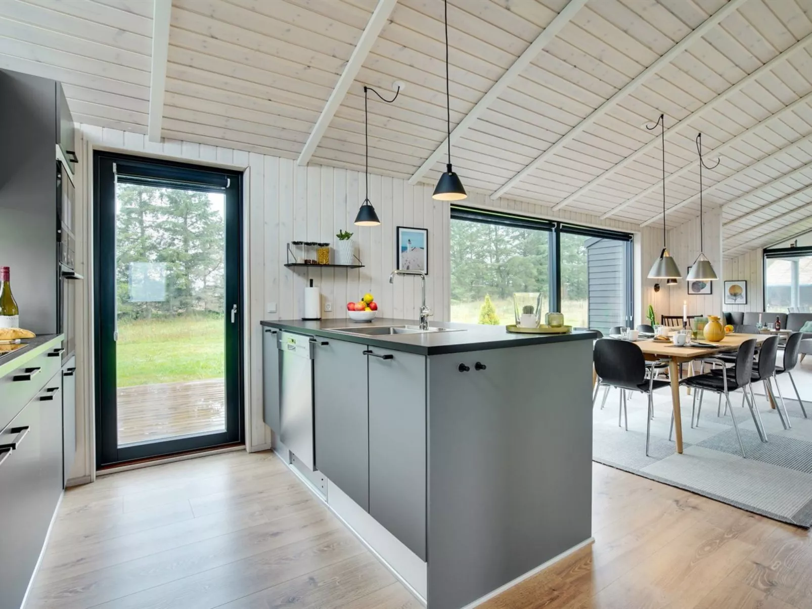 "Talitha" - 1.5km from the sea-Binnen