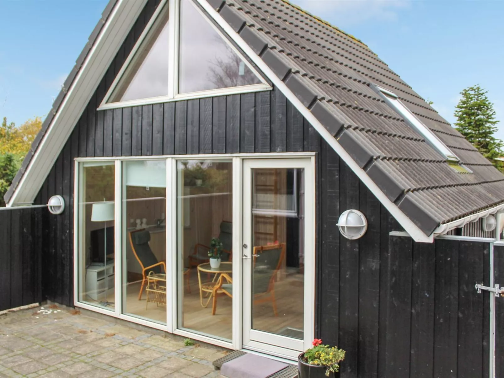 "Hejdie" - 150m from the sea-Binnen
