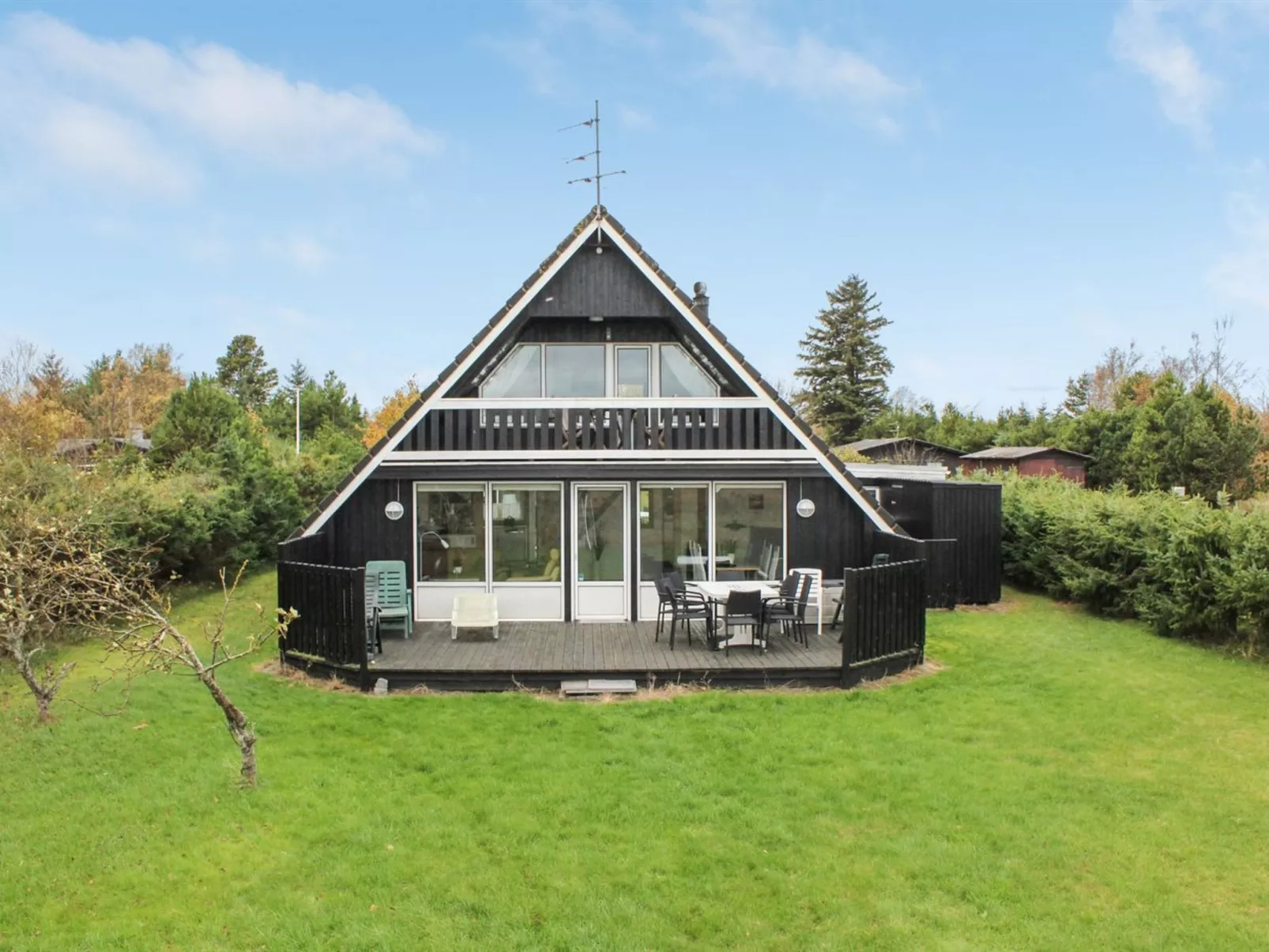 "Hejdie" - 150m from the sea-Binnen