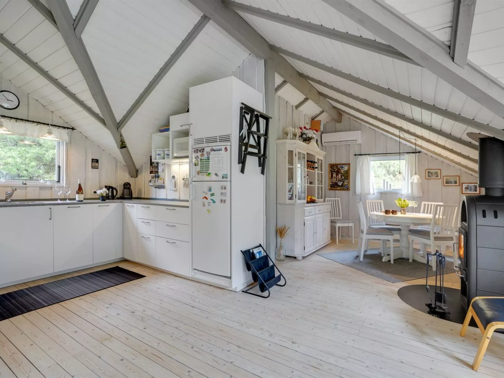 "Ejla" - 600m from the sea-Binnen
