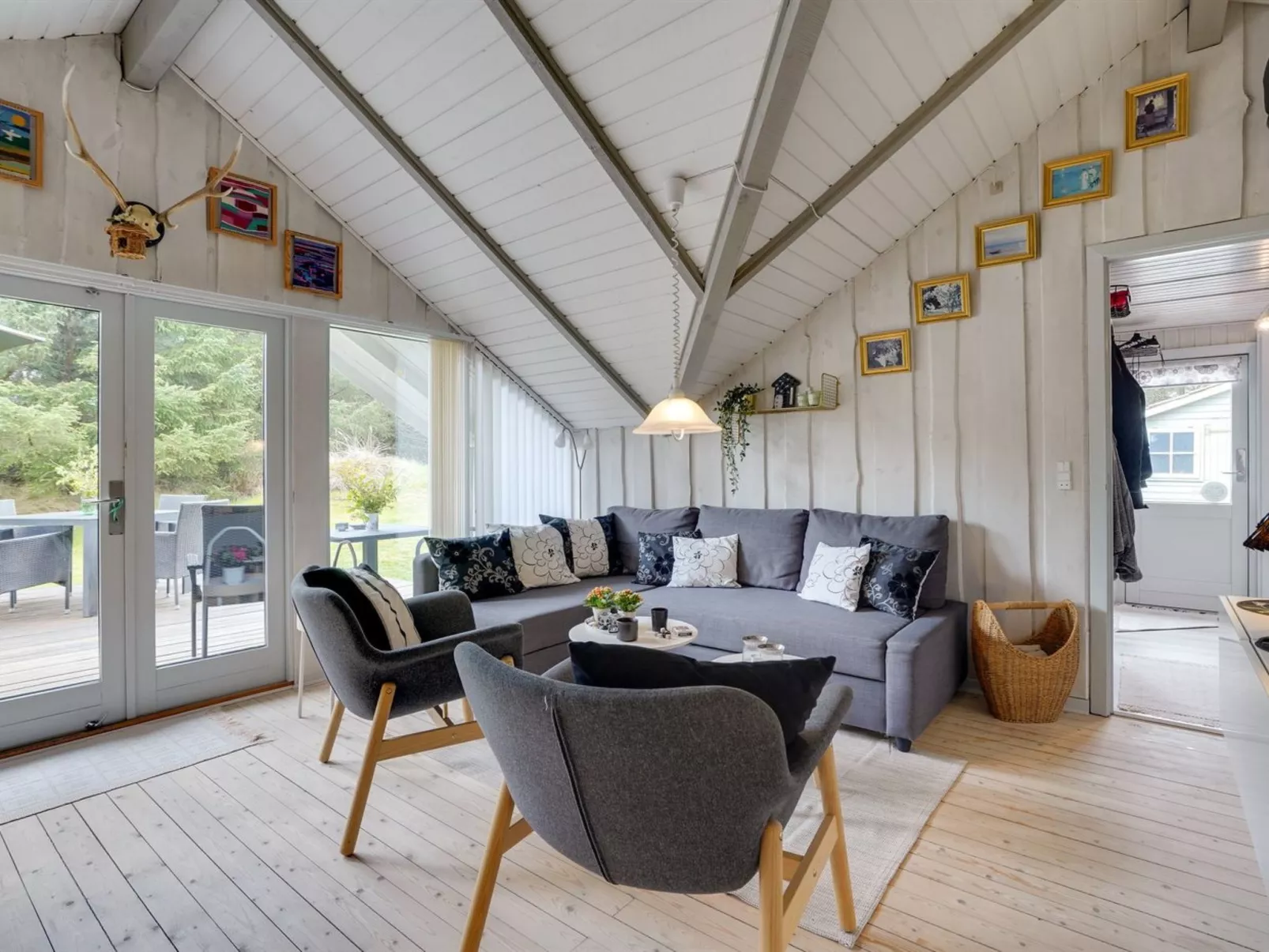 "Ejla" - 600m from the sea-Binnen