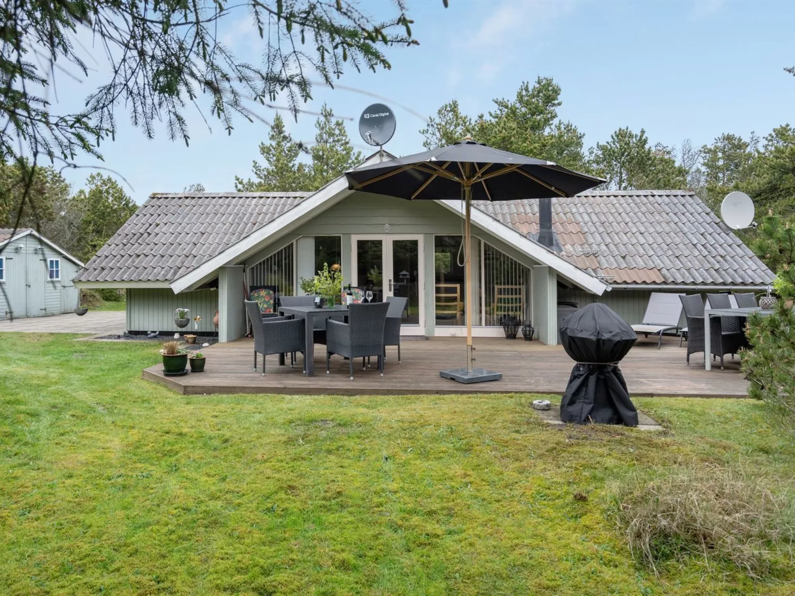 "Ejla" - 600m from the sea-Buiten