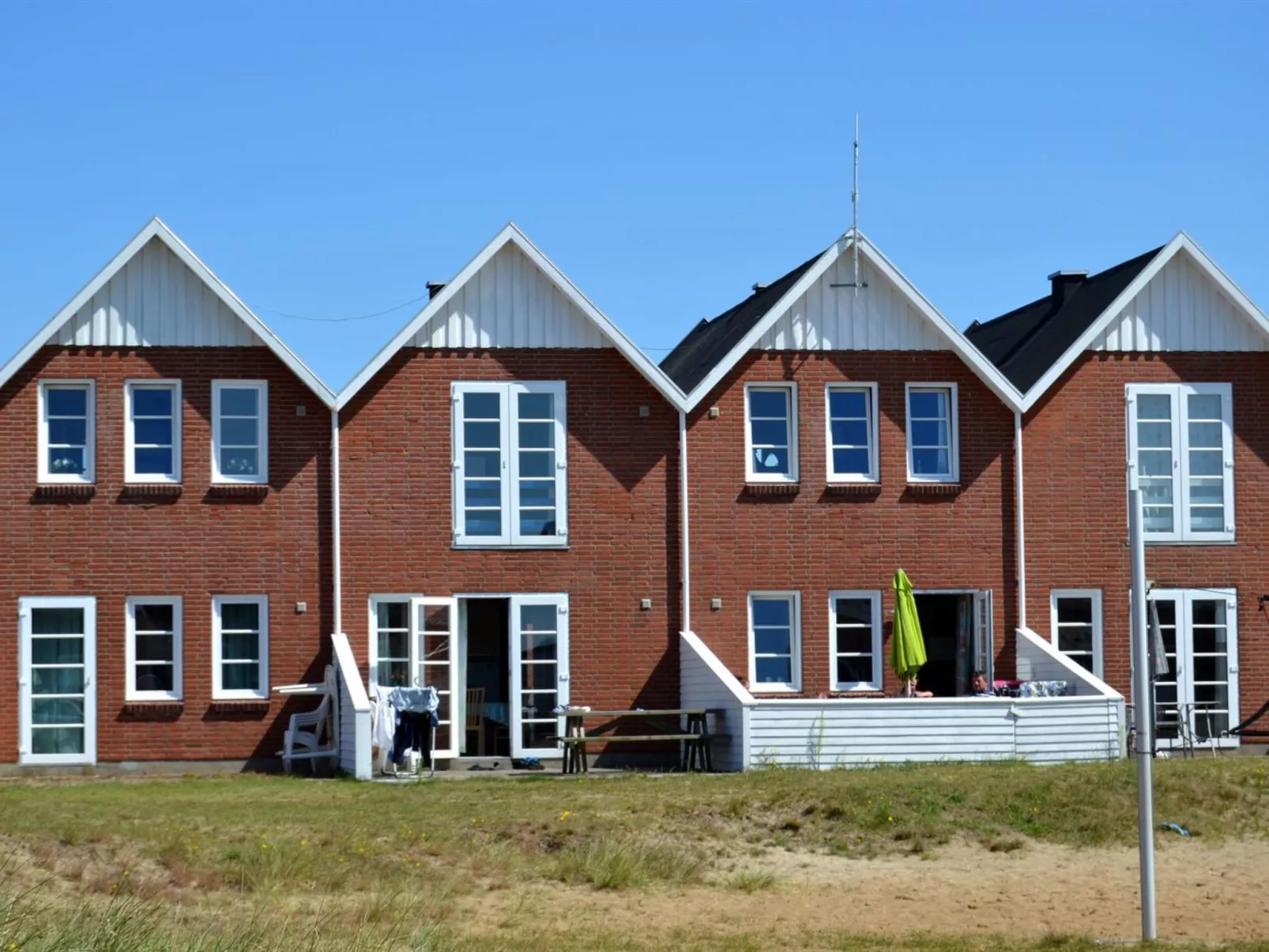 "Lynne" - 2.3km from the sea-Buiten