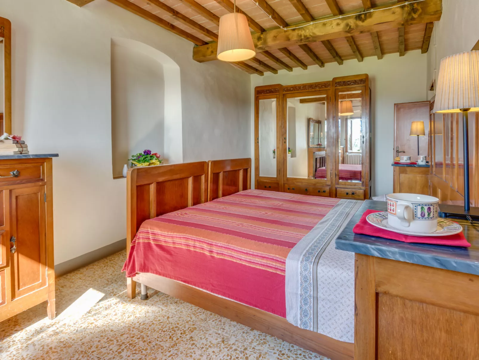 Villa Beboli per 18 pax-Binnen