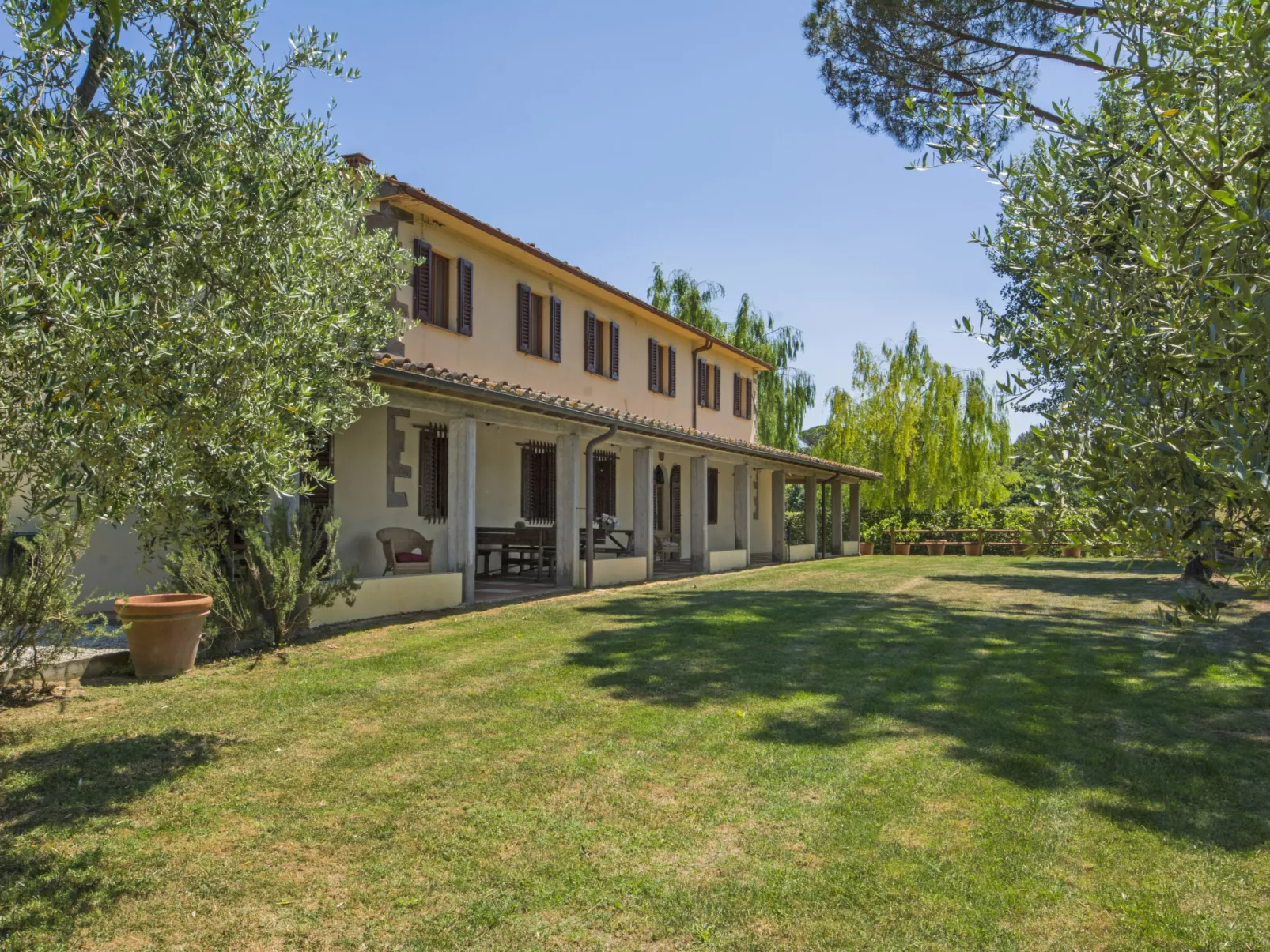 Villa Beboli per 18 pax-Buiten