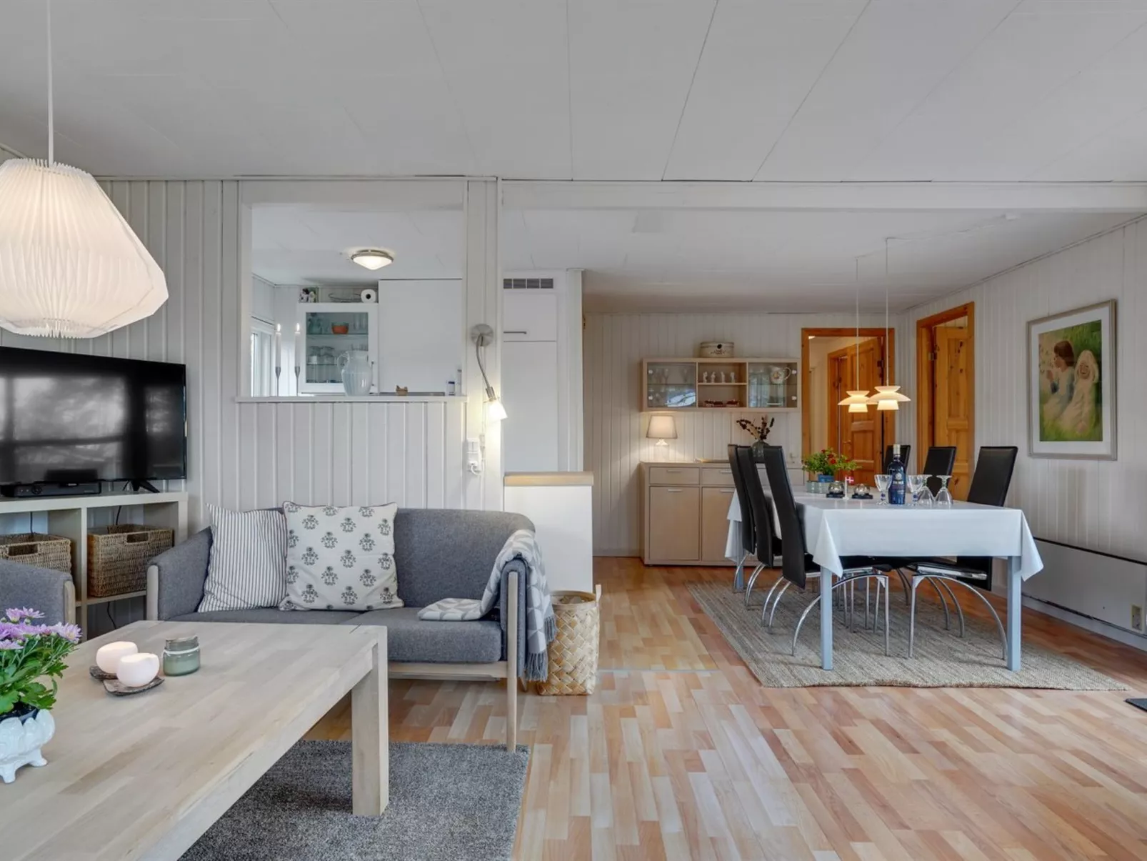 "Kajo" - 800m from the sea-Binnen