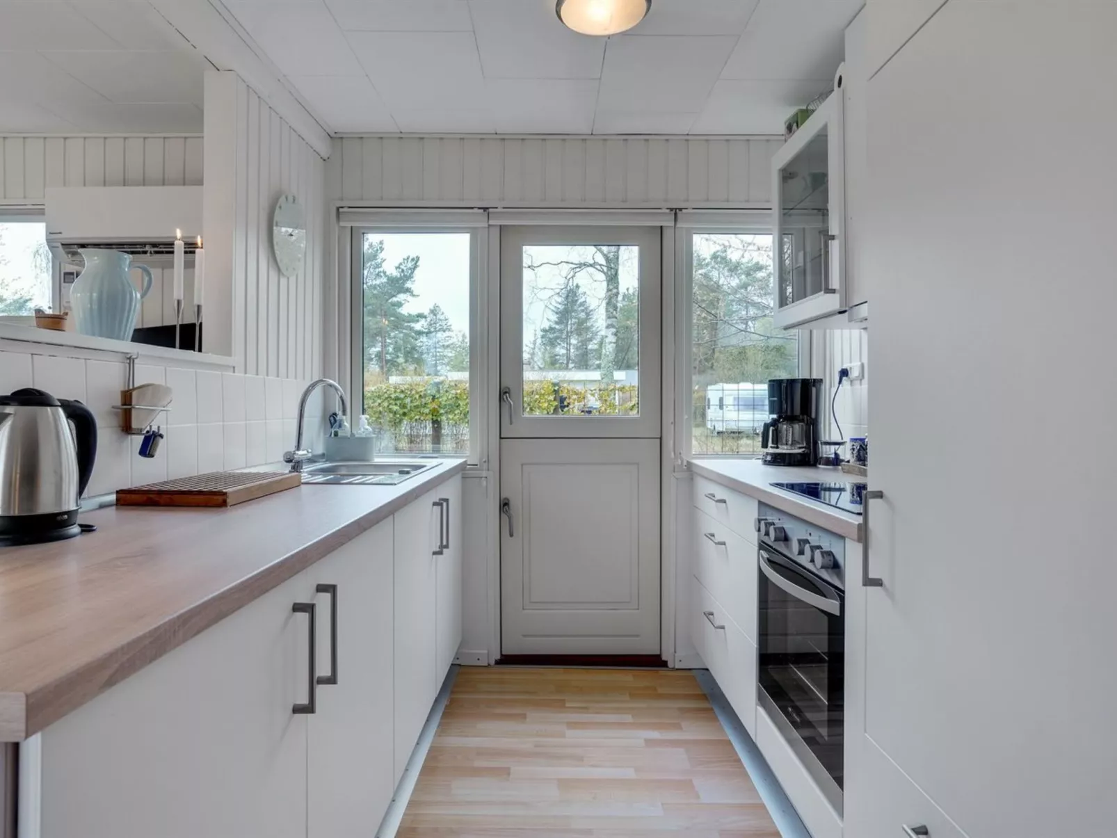 "Kajo" - 800m from the sea-Binnen
