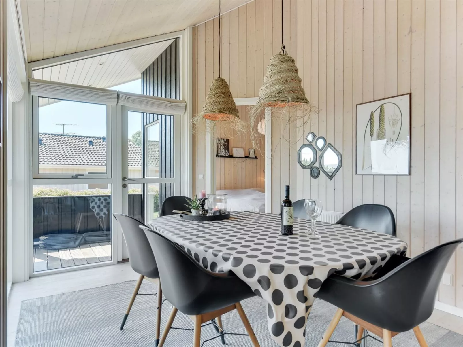 "Fridtjof" - 100m from the sea-Binnen