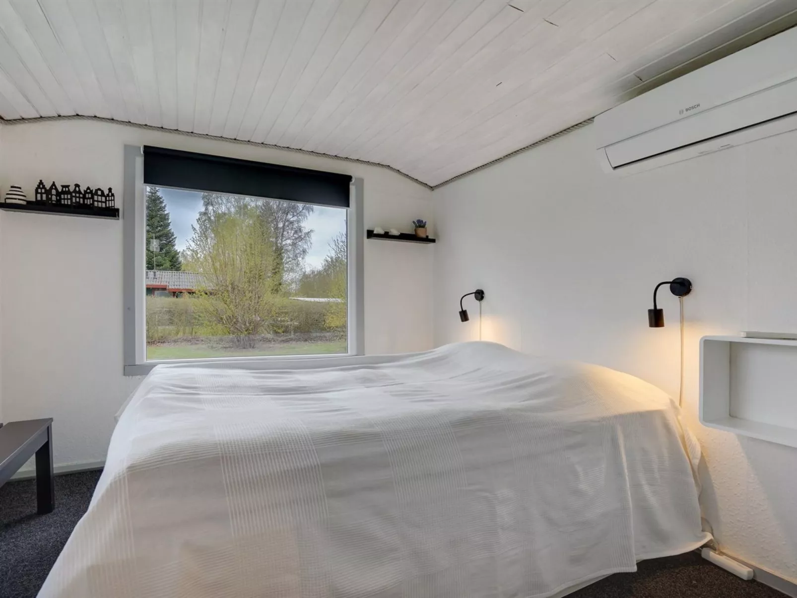 "Sunja" - 450m from the sea-Binnen