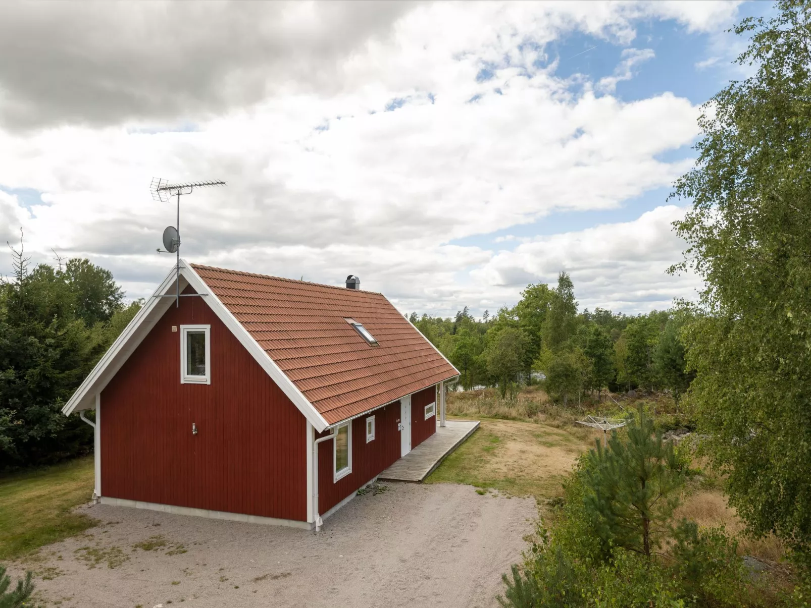 Skogstorp-Buiten