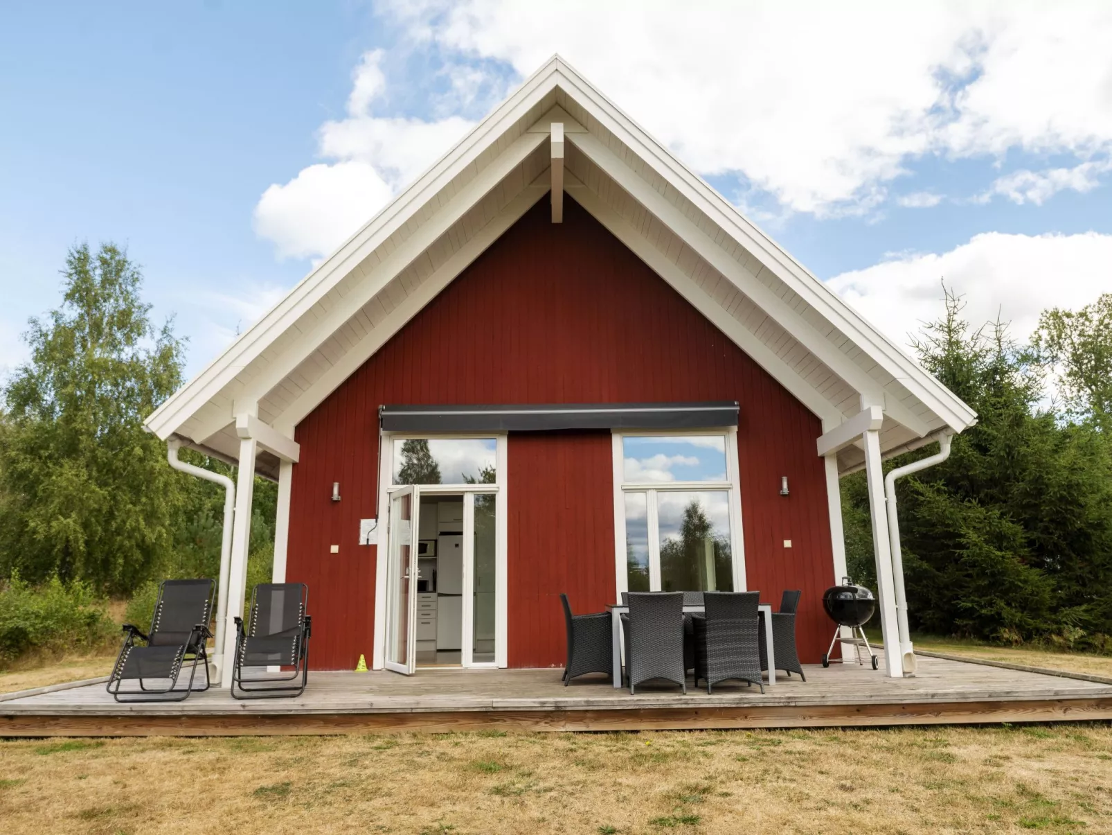Skogstorp-Buiten