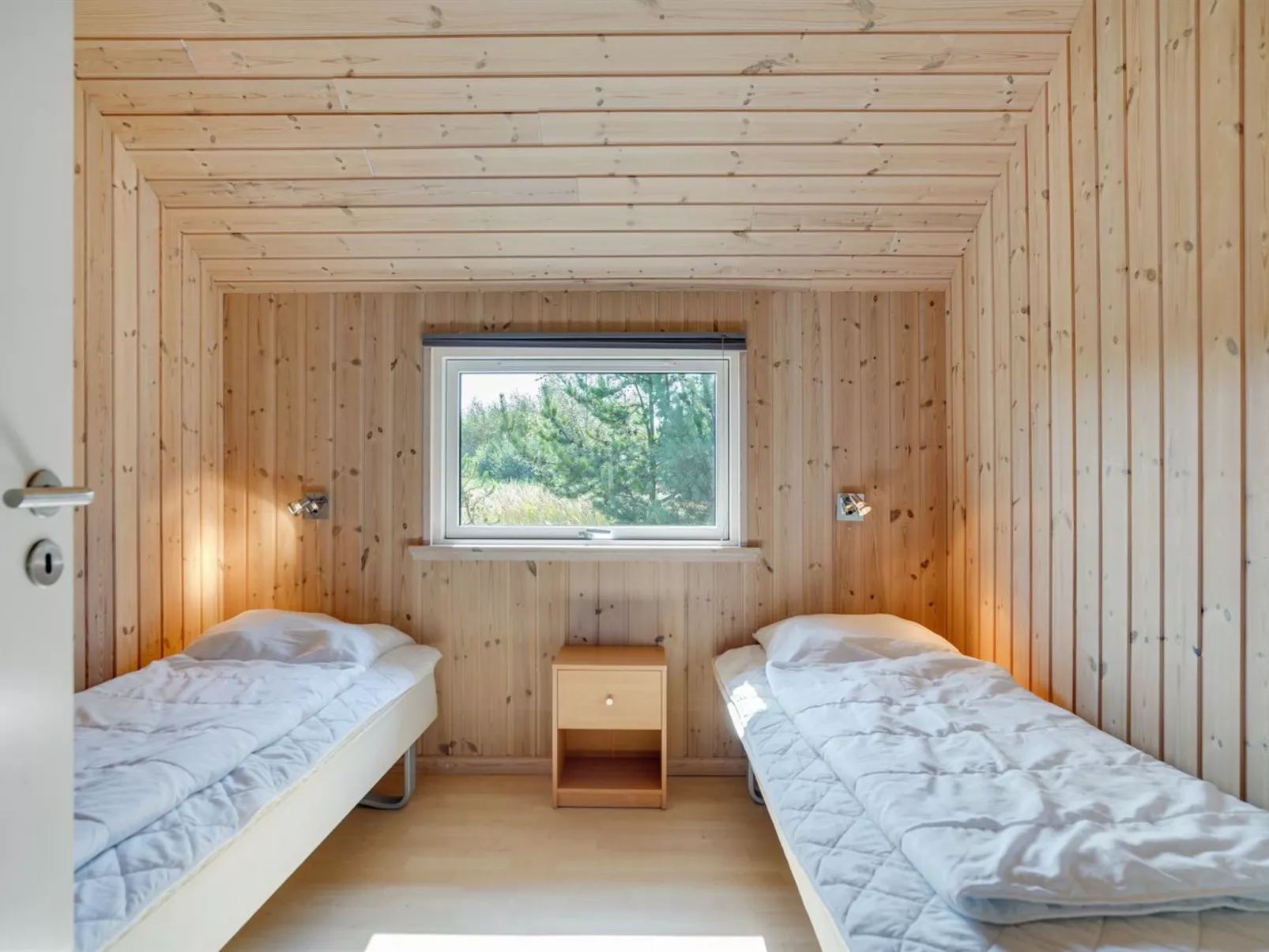 "Vilvi" - 500m from the sea-Buiten