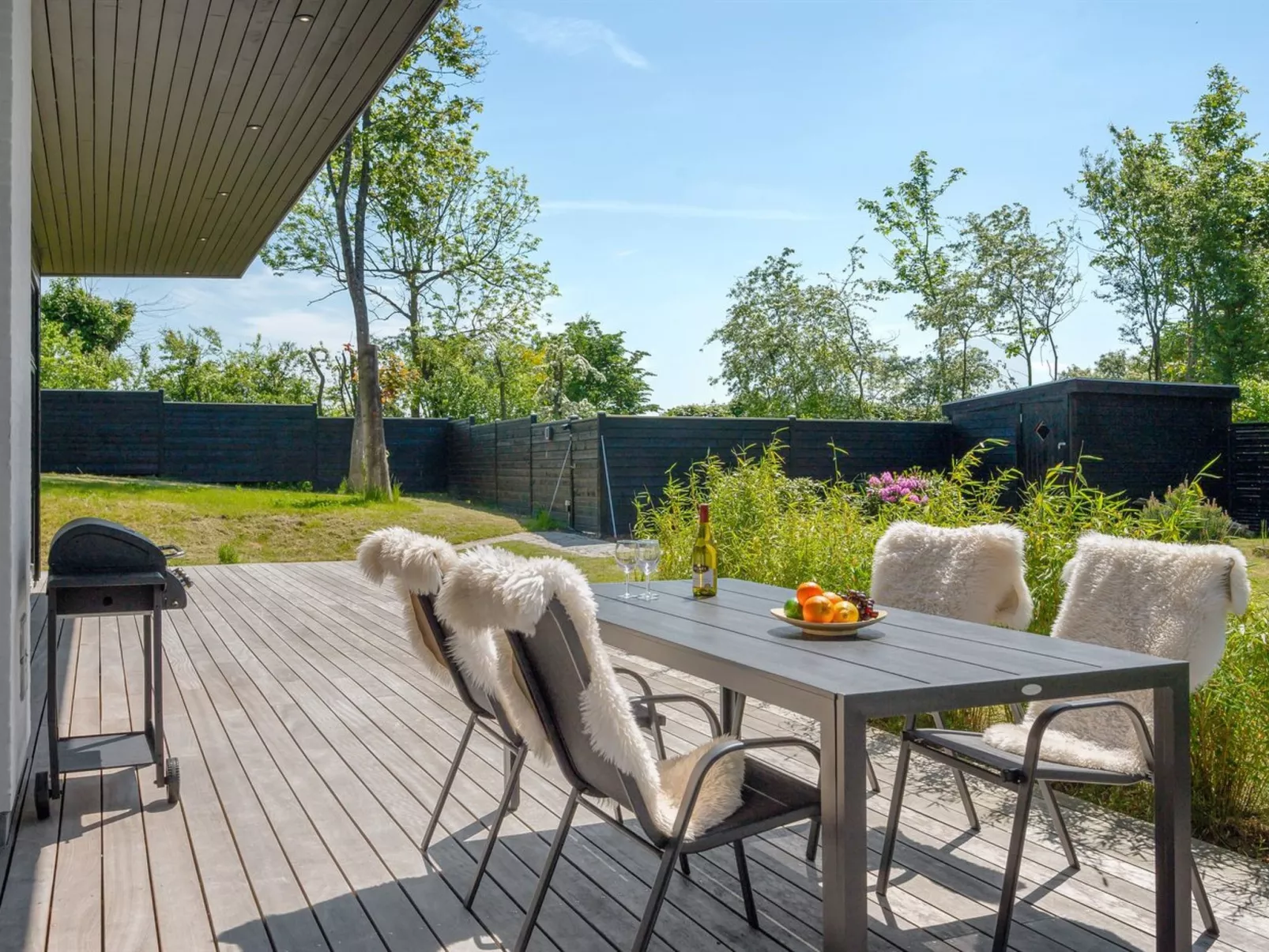 "Topenga" - 300m from the sea-Buiten