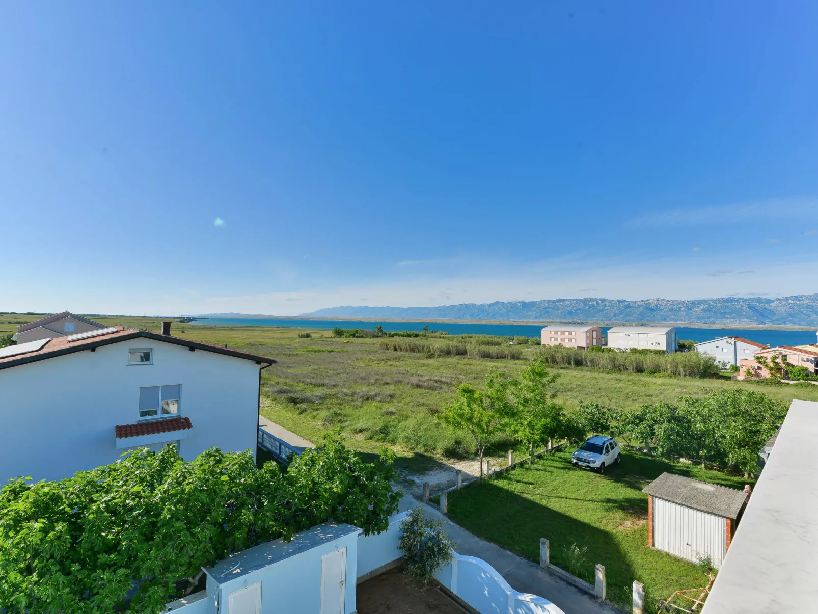Jadran-Buiten