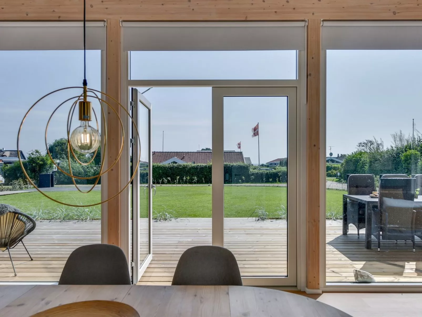 "Sebbi" - 90m from the sea-Binnen