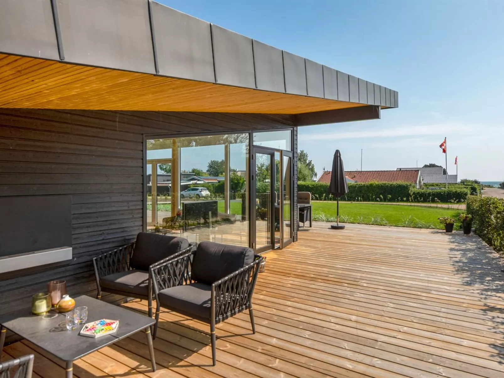 "Sebbi" - 90m from the sea-Buiten