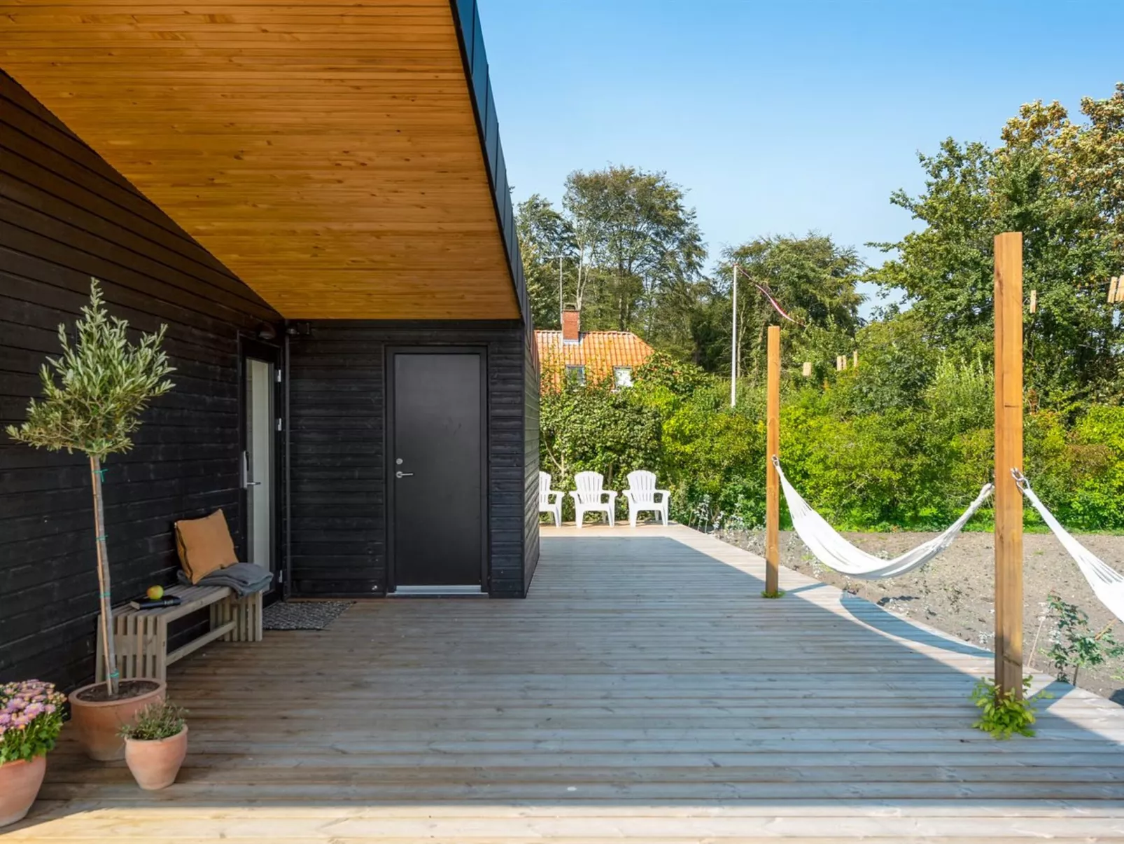 "Sebbi" - 90m from the sea-Buiten