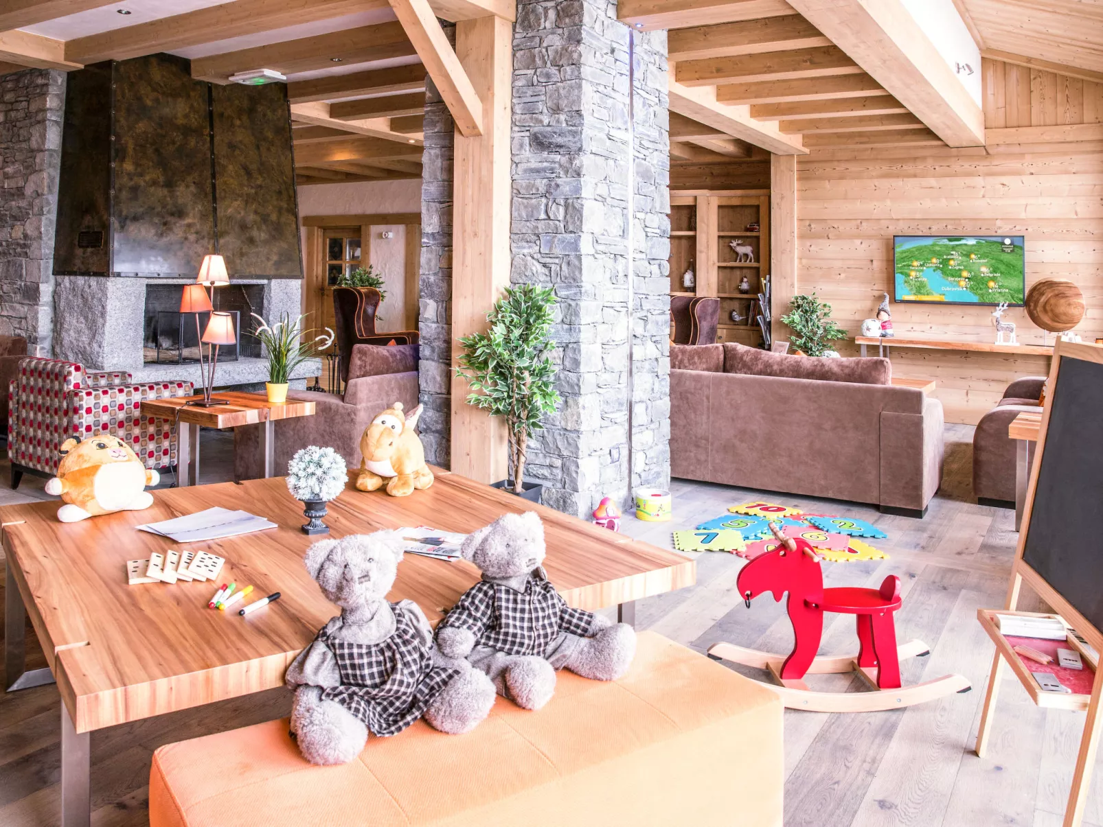 CGH Rés&Spa Le Grange aux Fées-Binnen