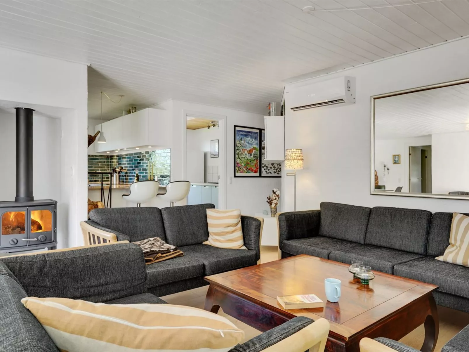 "Taralyn" - 1.3km from the sea-Buiten