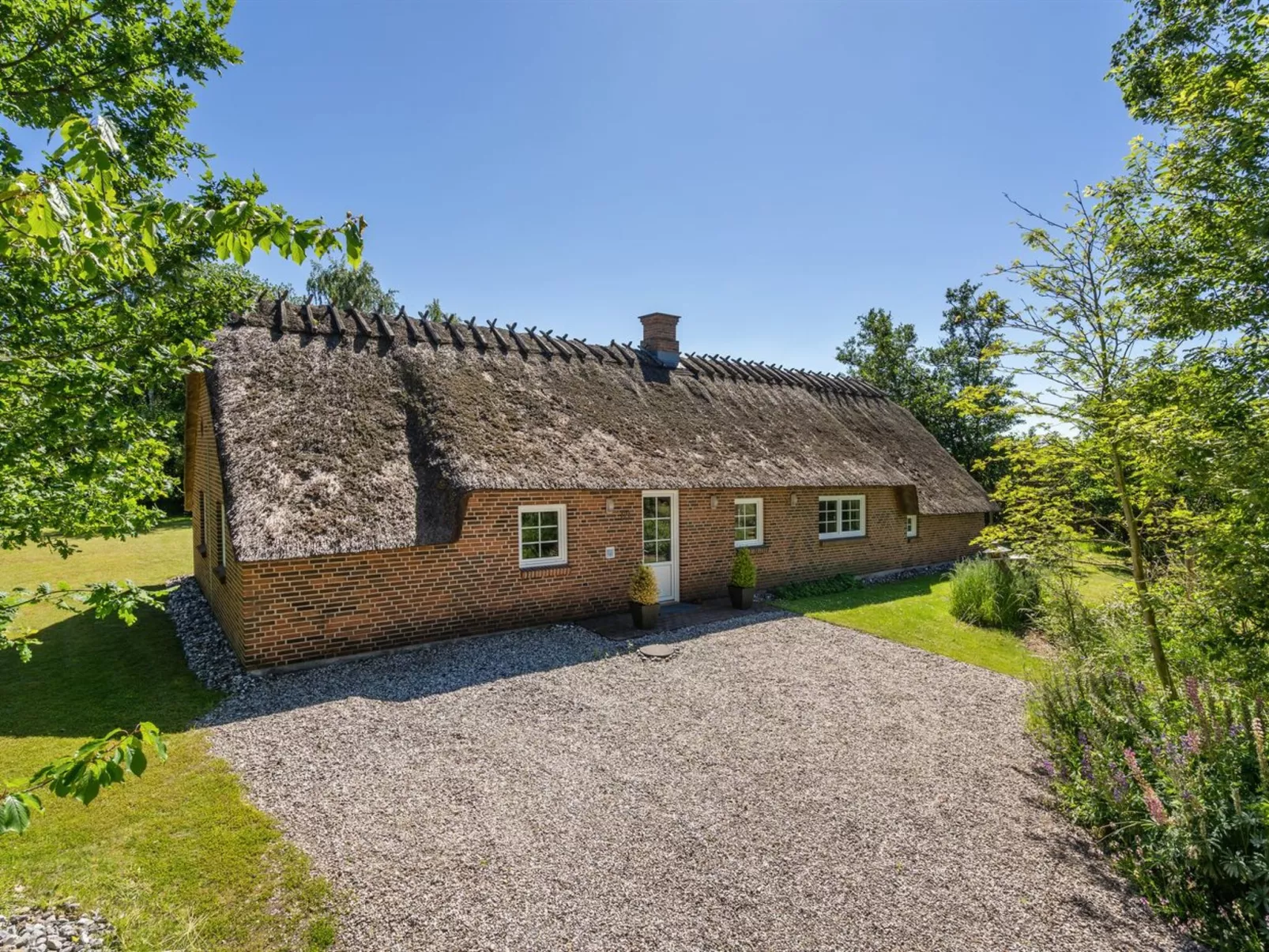 "Taralyn" - 1.3km from the sea-Buiten