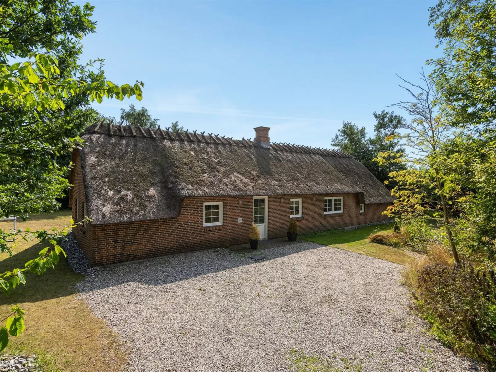 "Taralyn" - 1.3km from the sea-Buiten