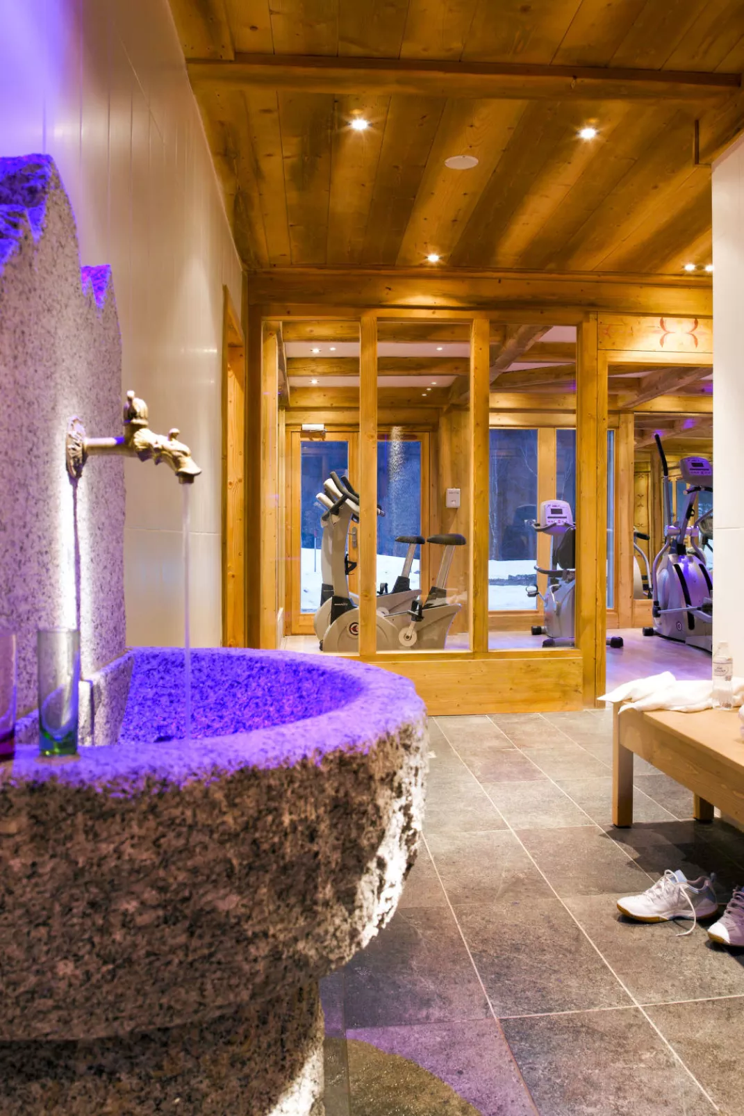 CGHRés&Spa Hameau Pierre Blanche-Binnen