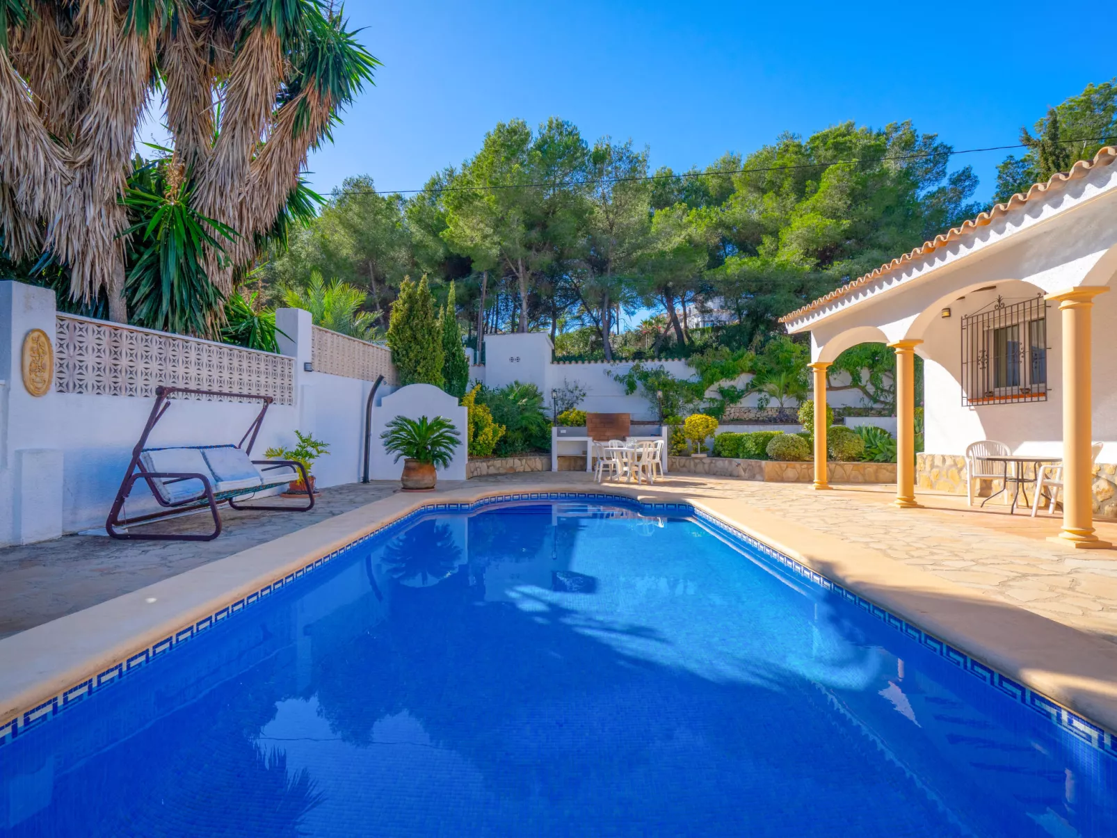 Casa Encinas-Buiten