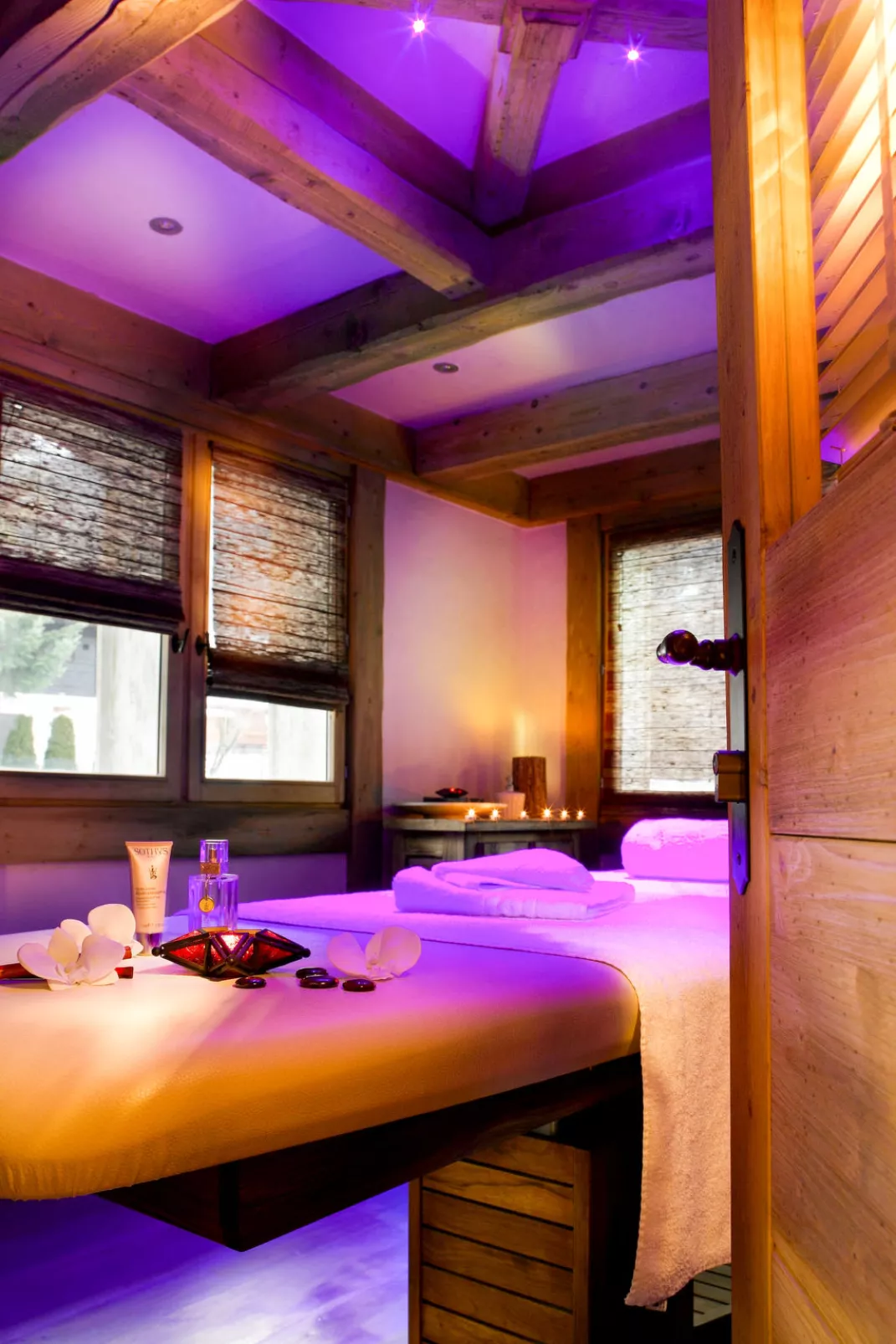 CGHRés&Spa Hameau Pierre Blanche-Binnen