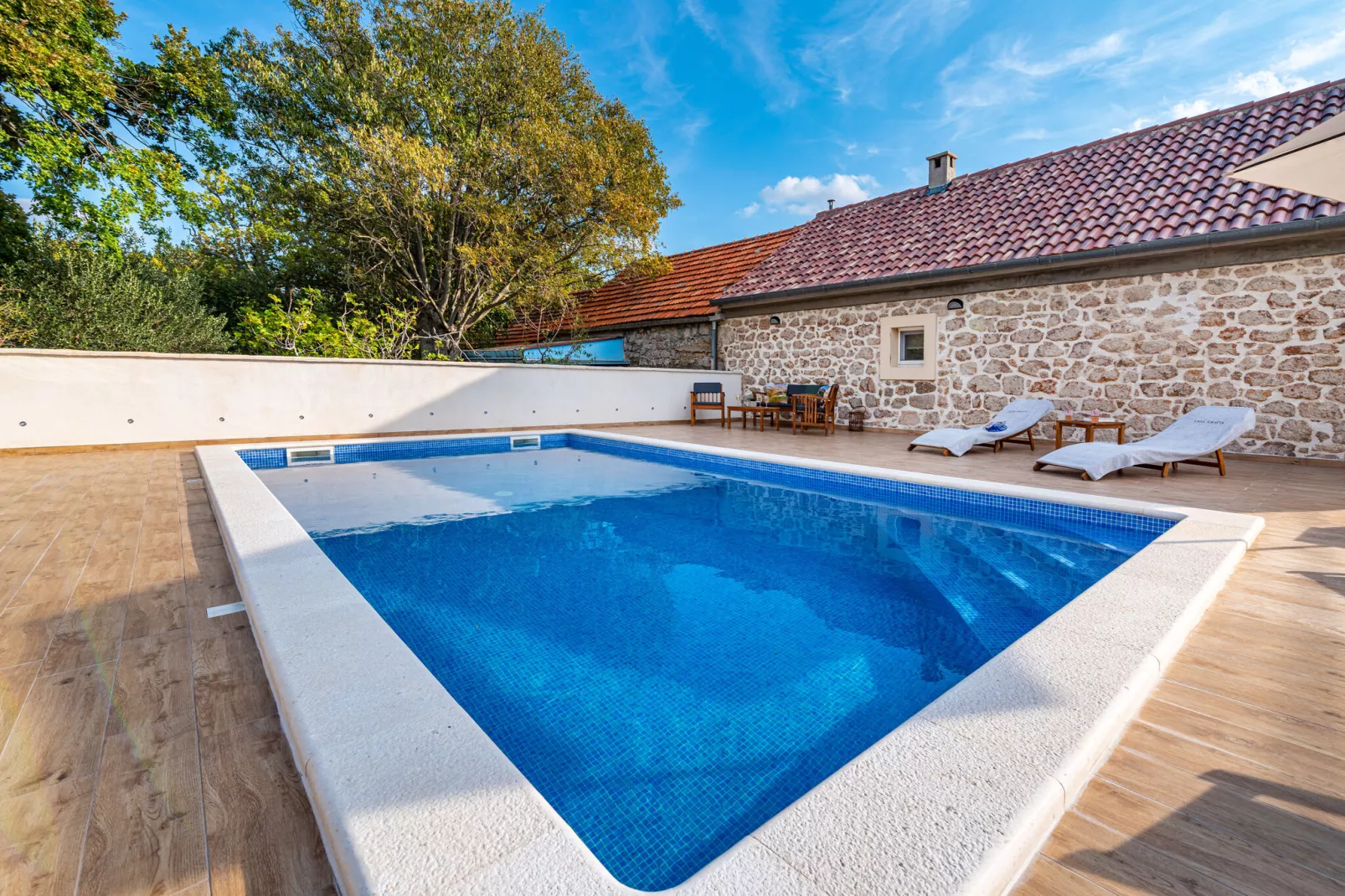 Casa Gracia-Zwembad
