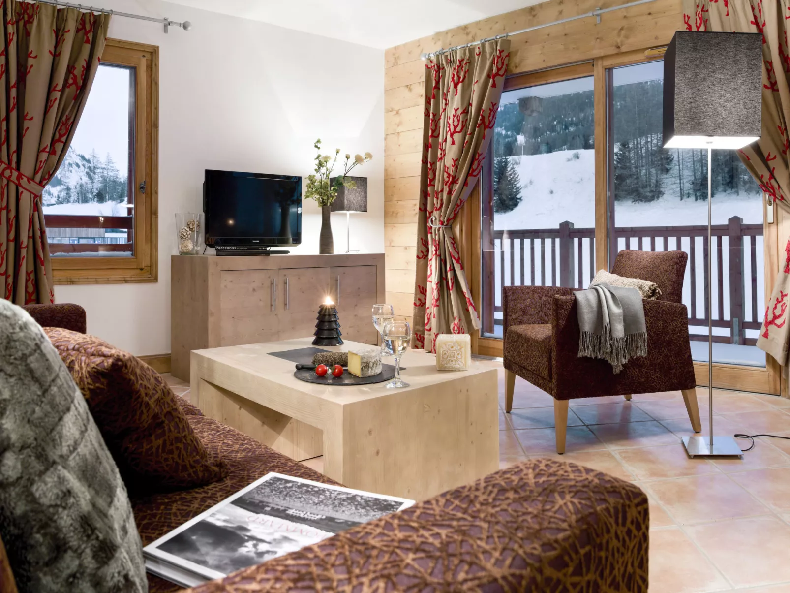 Le Lodge des Neiges-Binnen