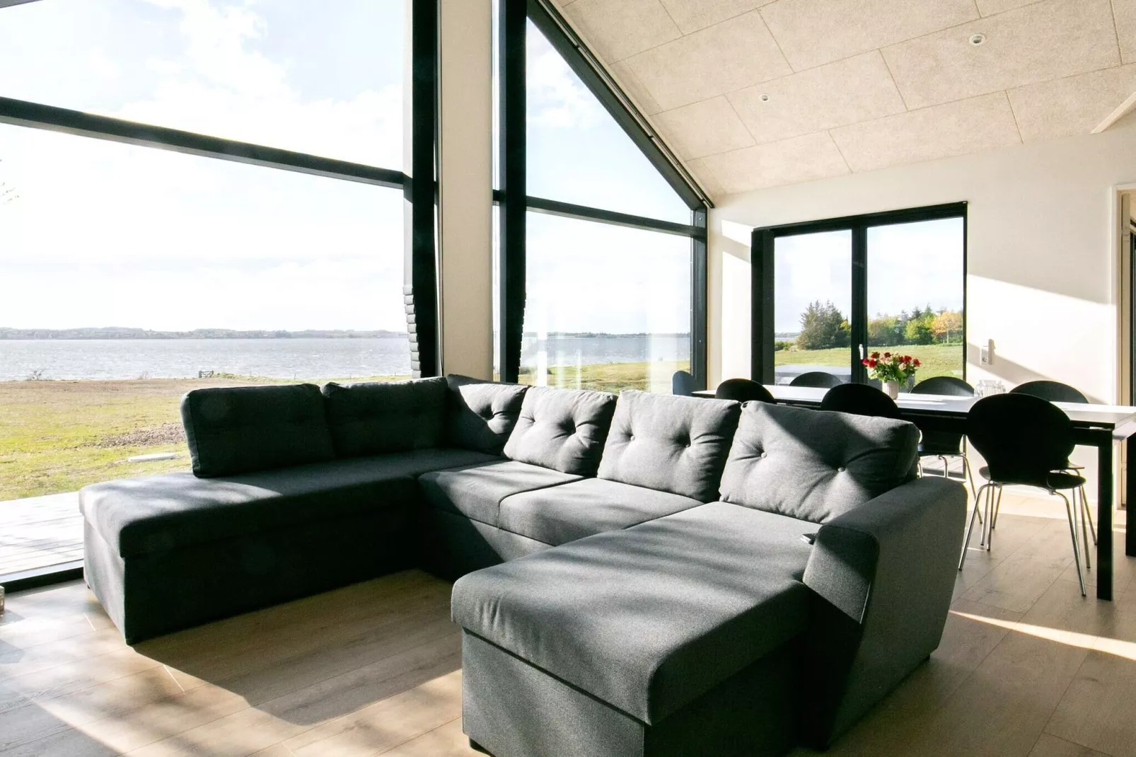 14 persoons vakantie huis in Skals-Binnen
