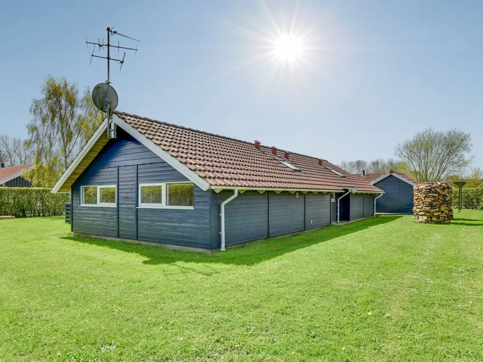 "Fridolin" - 250m from the sea-Buiten