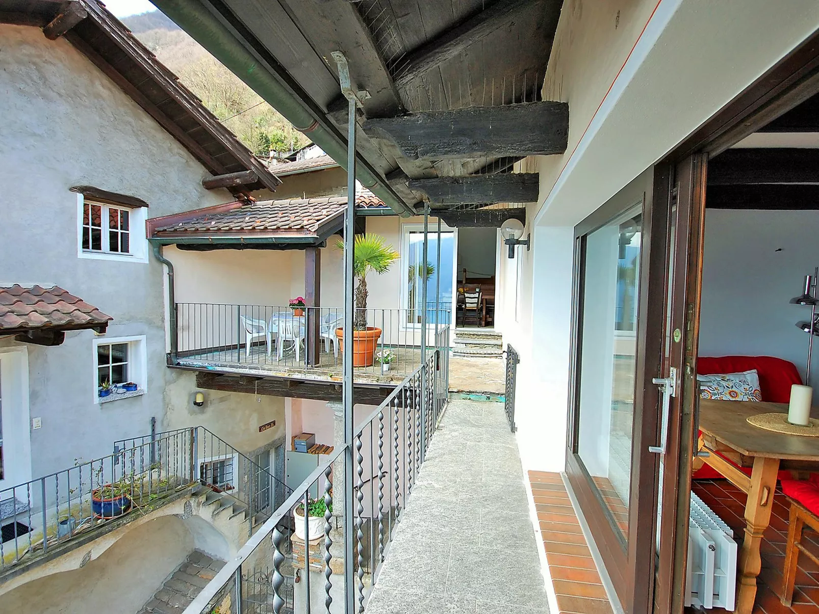Casa Eduardo Apt.2-Buiten