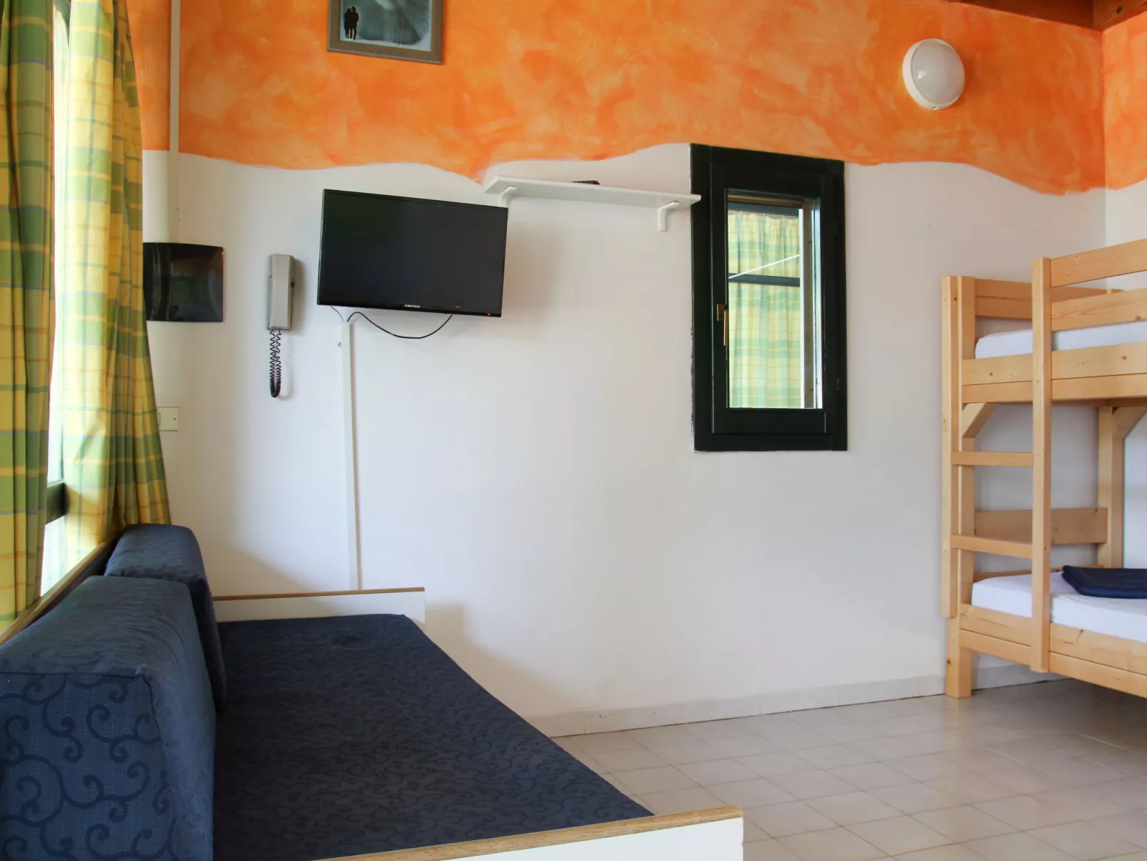 Baby's Bungalow-Binnen