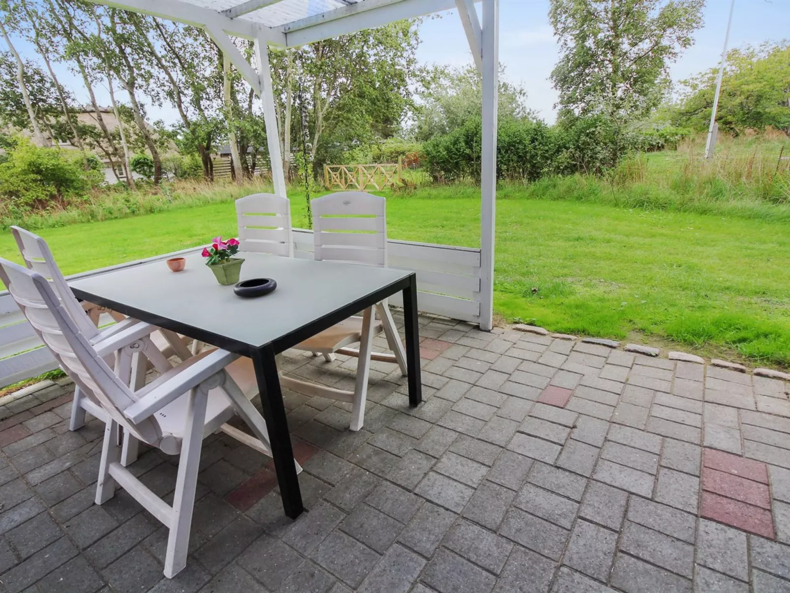 "Hennrik" - 500m from the sea-Buiten