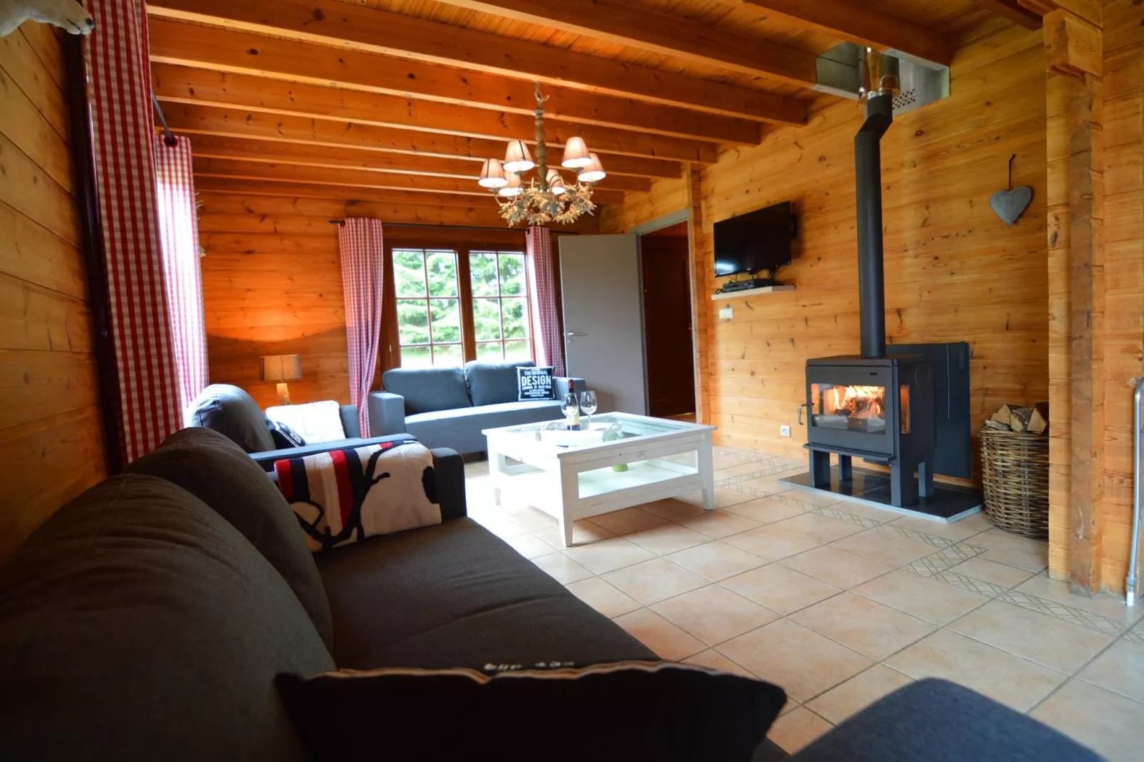 Le Chalet de Morfat-Woonkamer