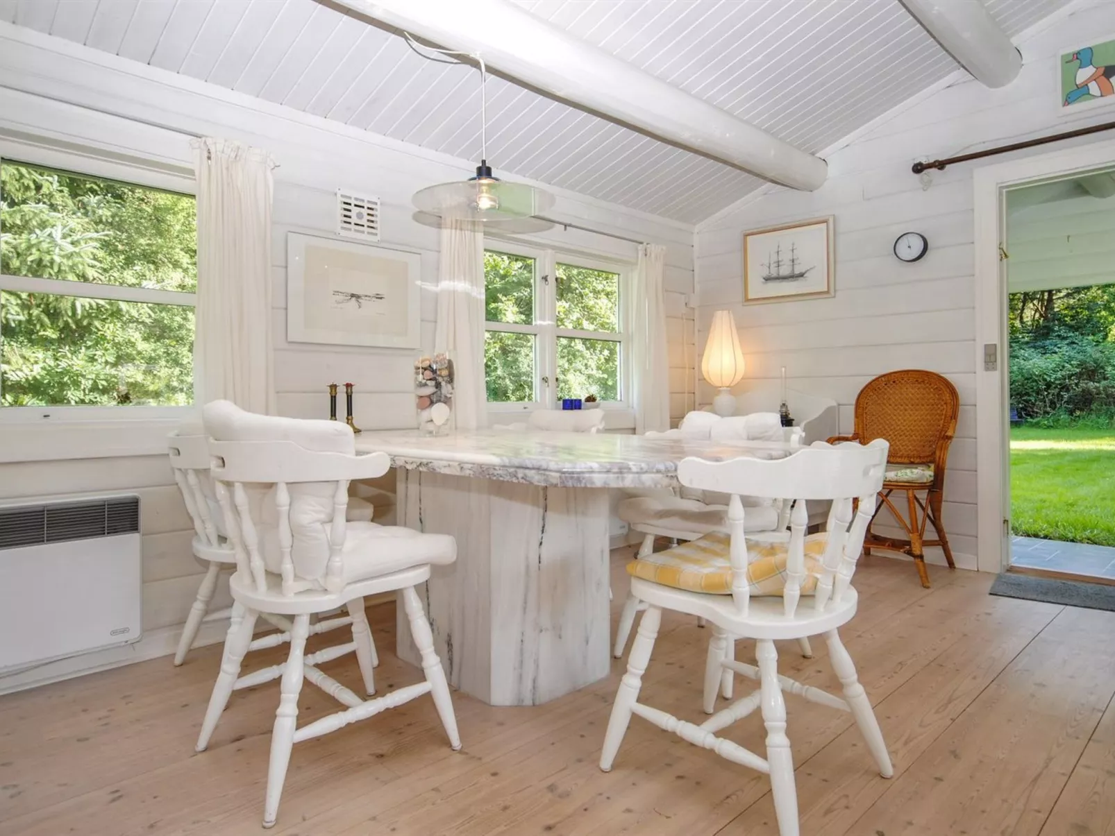 "Elik" - 6km from the sea-Binnen