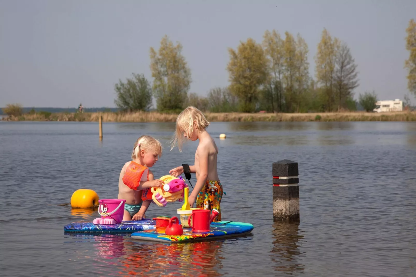 Resort Bad Hoophuizen 1-Gebieden zomer 1km