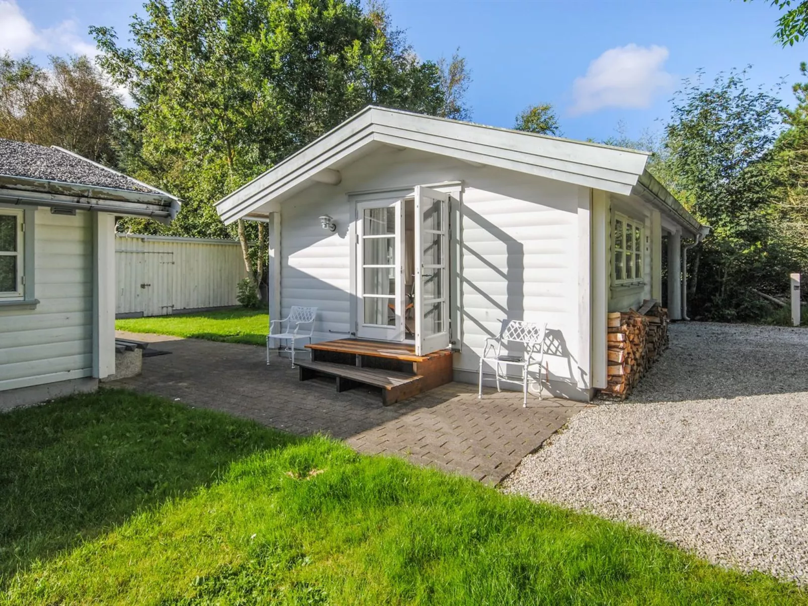 "Elik" - 6km from the sea-Binnen