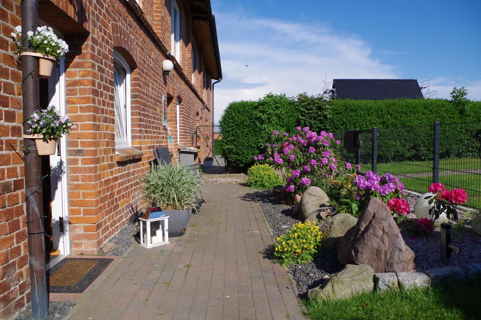 Ostseeurlaub Zur Steinbäck mit Terrasse-Buitenkant zomer
