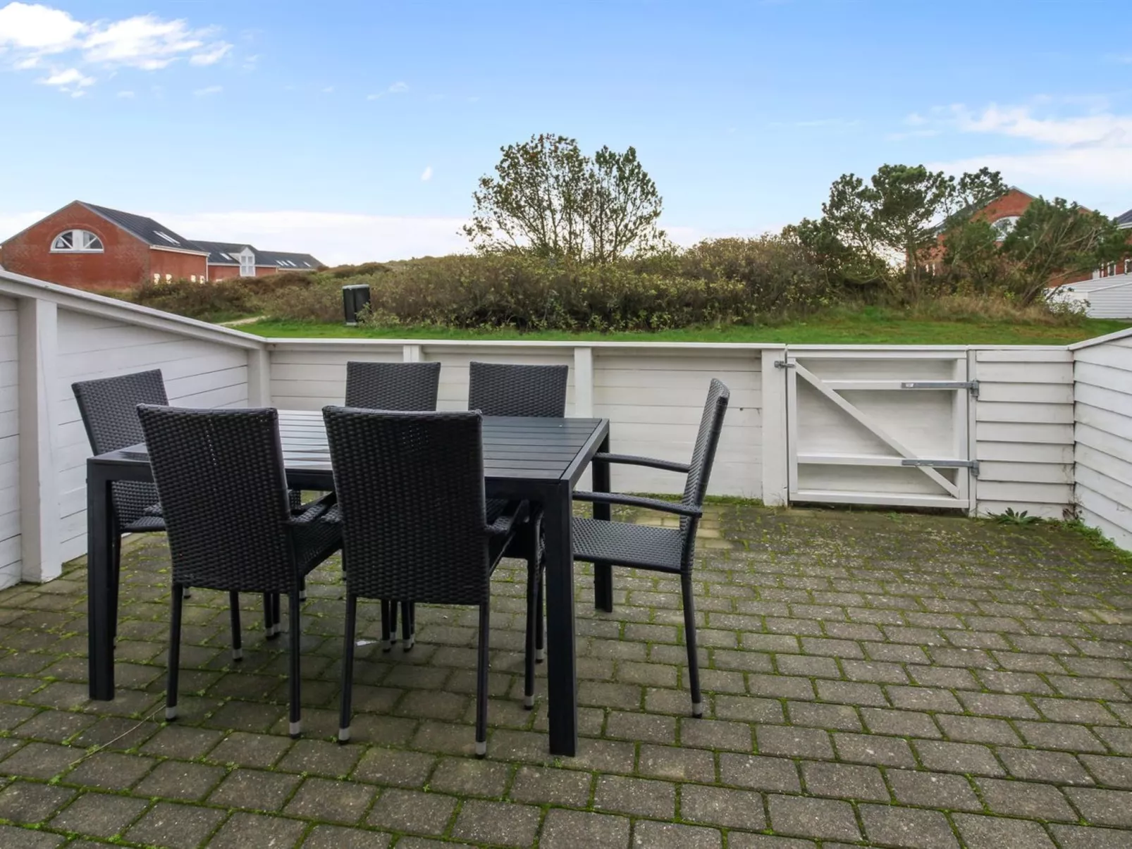 "Faidra" - 2.5km from the sea-Buiten