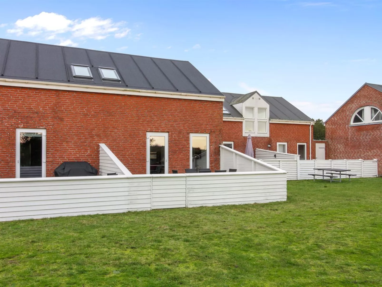 "Faidra" - 2.5km from the sea-Buiten
