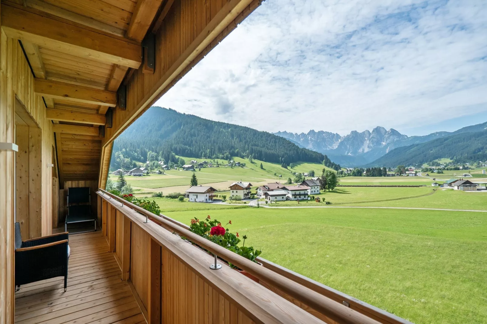 Hallstatt-Dachstein Luxury 2 Gosau-Uitzicht zomer
