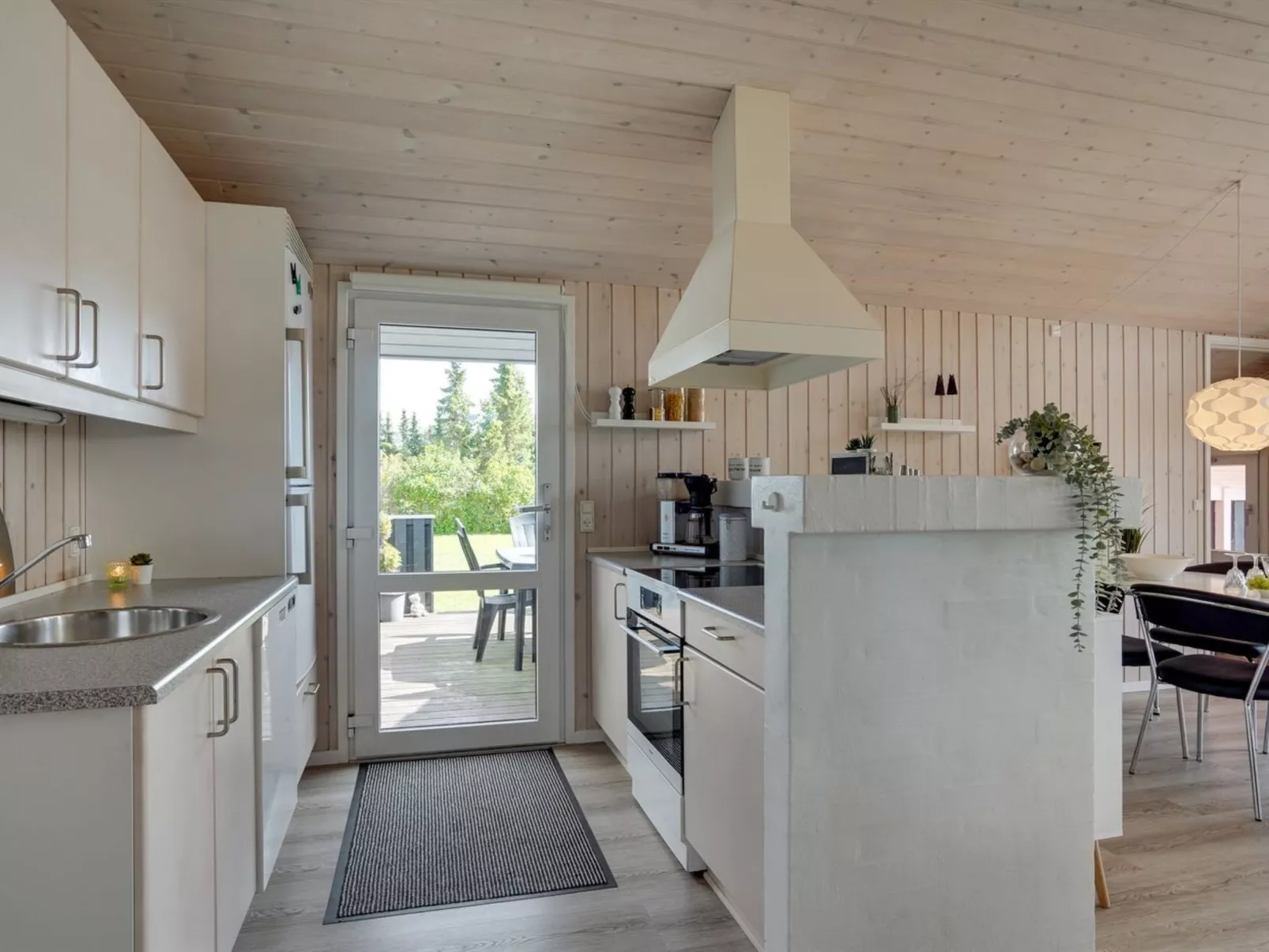 "Ilina" - 400m from the sea-Binnen