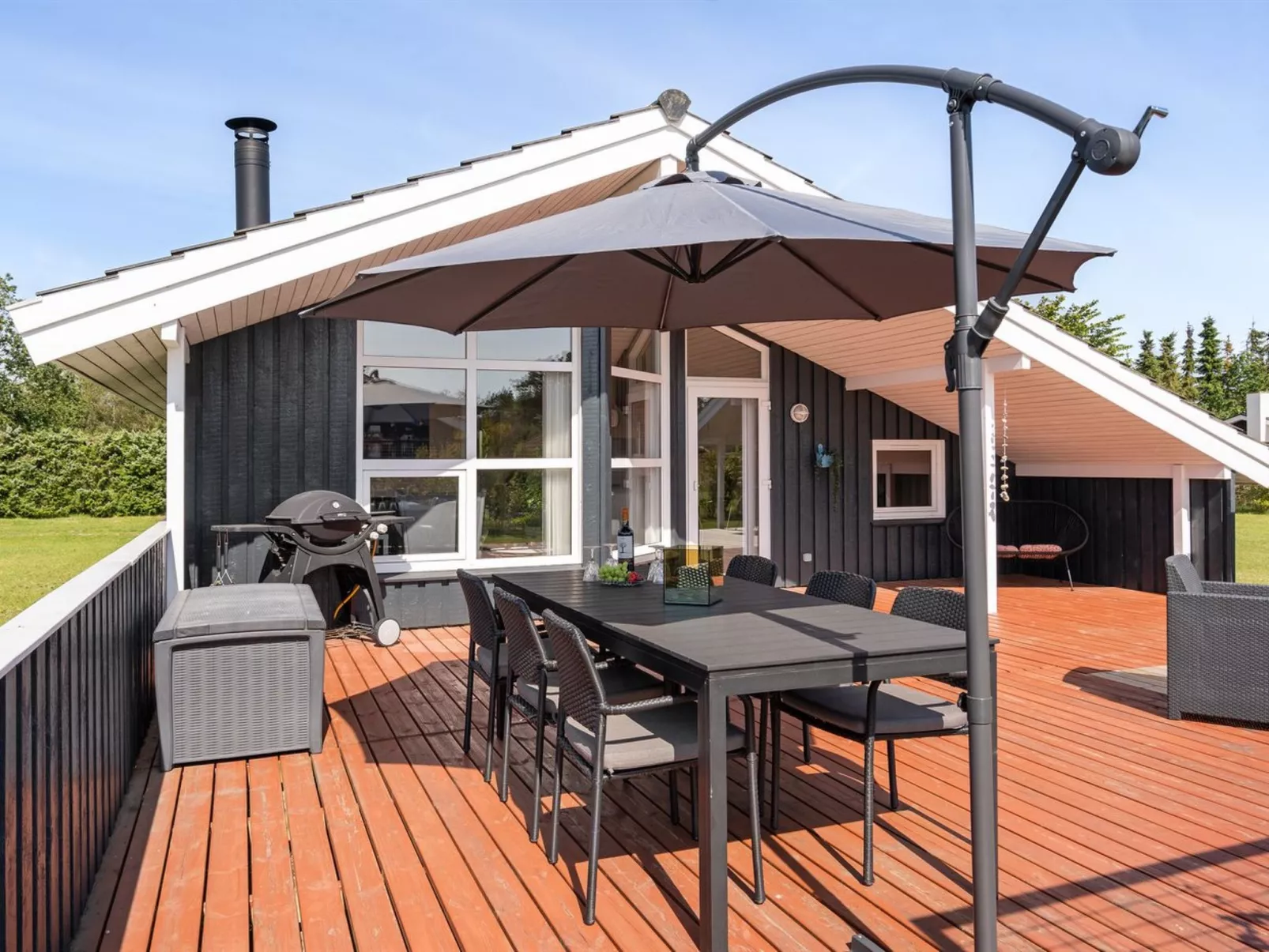 "Ilina" - 400m from the sea-Buiten