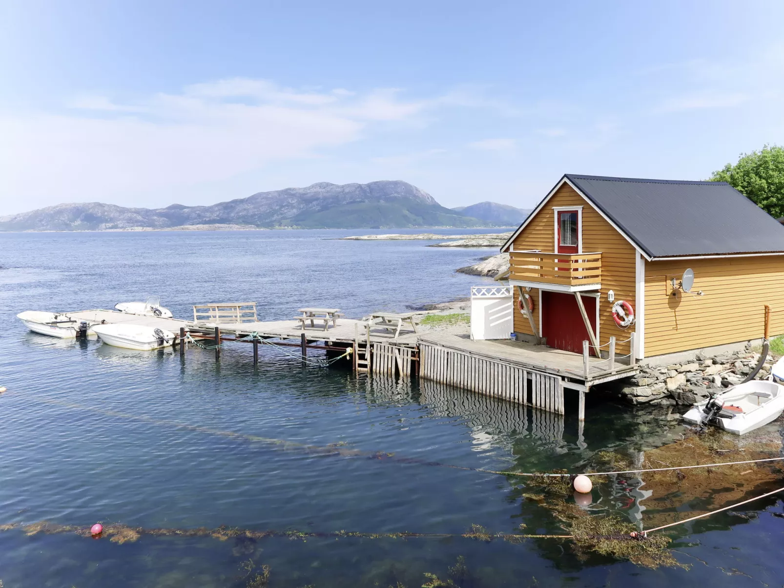 Sjøbua-Buiten