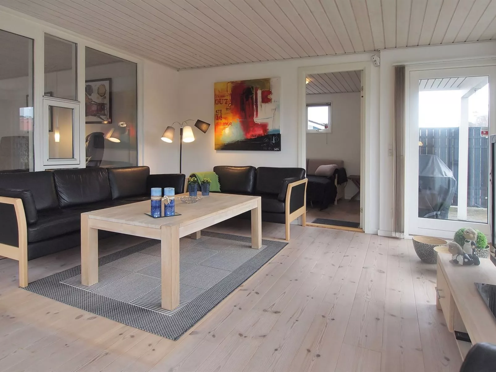 "Mena" - 200m from the sea-Binnen