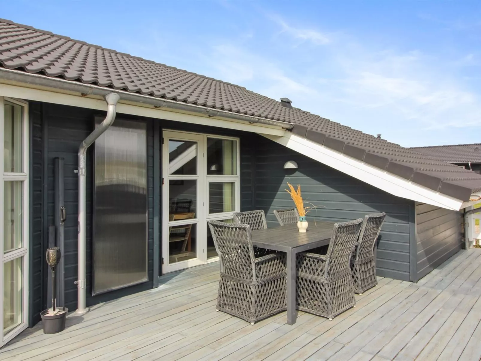 "Anett" - 400m from the sea-Buiten