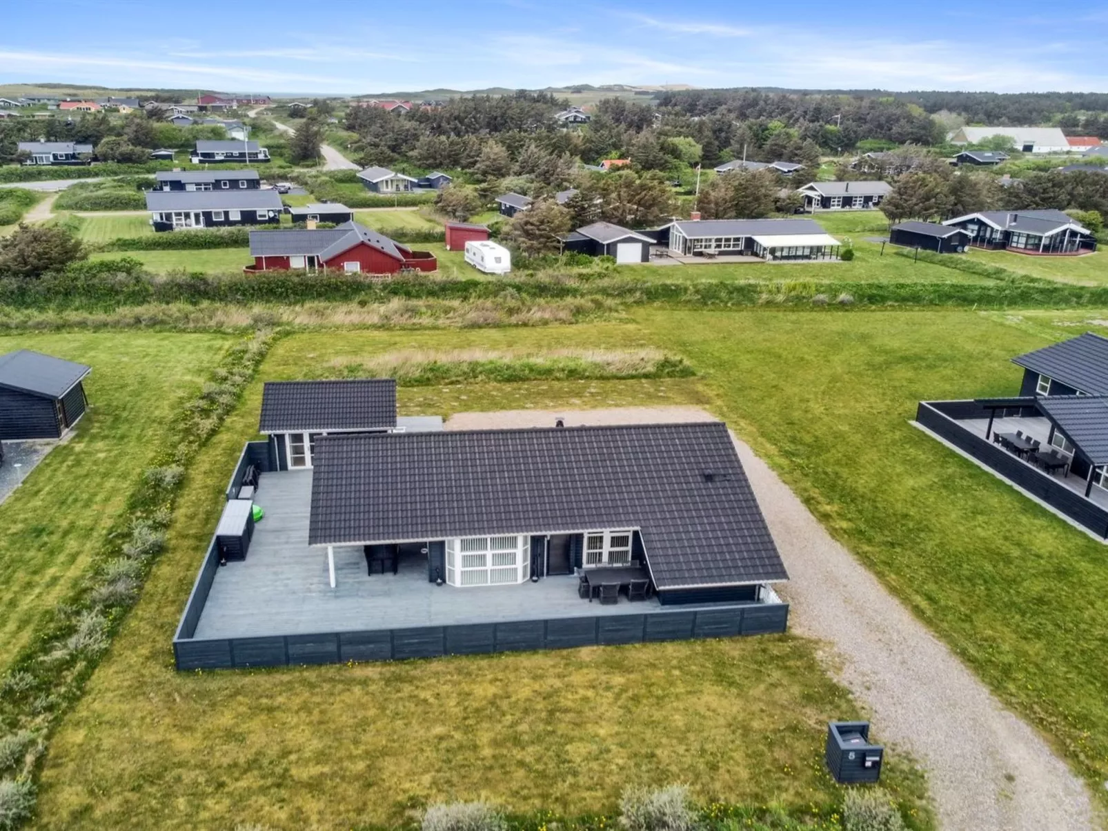 "Anett" - 400m from the sea-Buiten