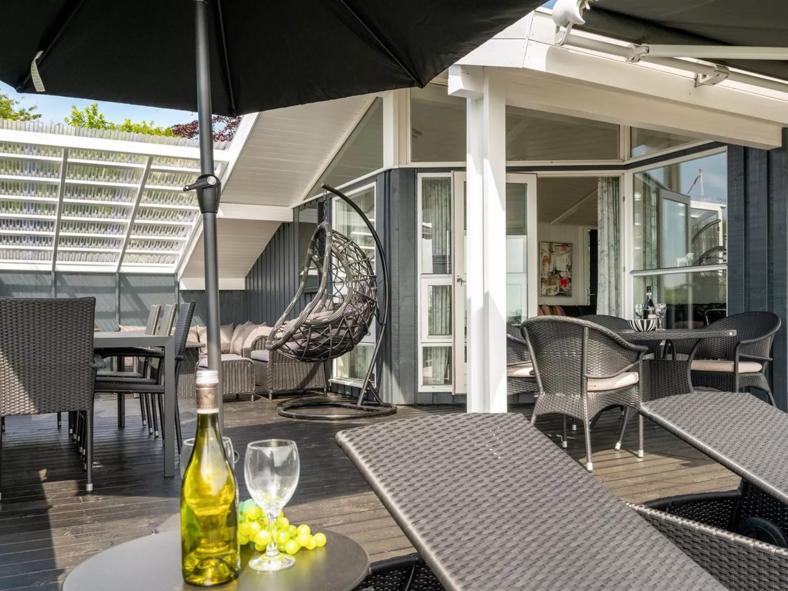 "Aasta" - 250m from the sea-Buiten